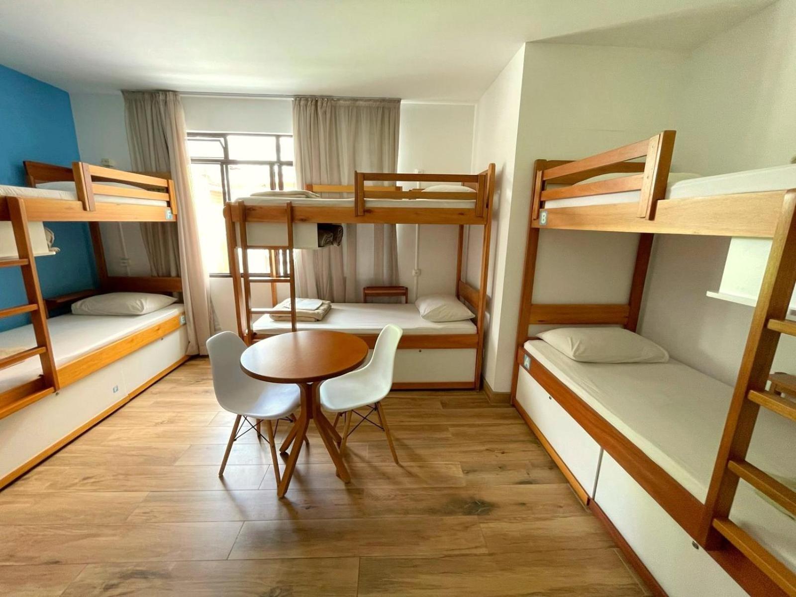 Jardim Botanico House Hostel กูรีตีบา ภายนอก รูปภาพ