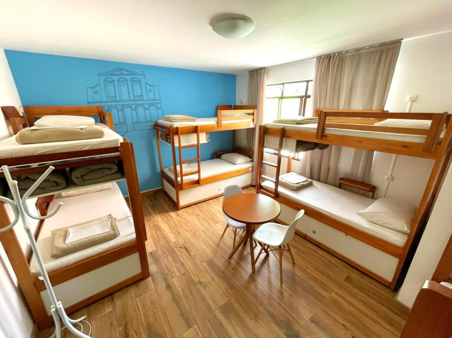 Jardim Botanico House Hostel กูรีตีบา ภายนอก รูปภาพ