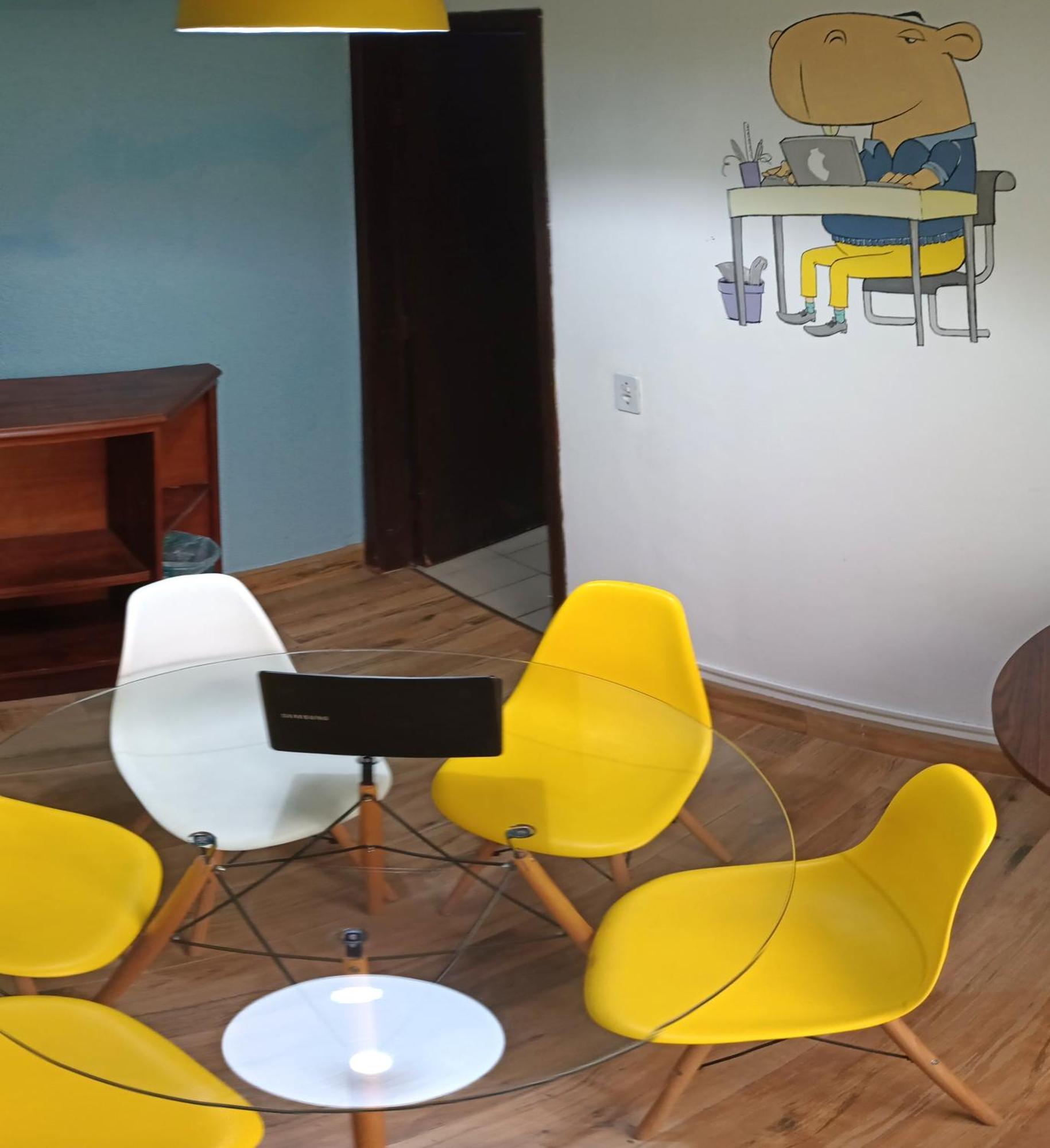 Jardim Botanico House Hostel กูรีตีบา ภายนอก รูปภาพ