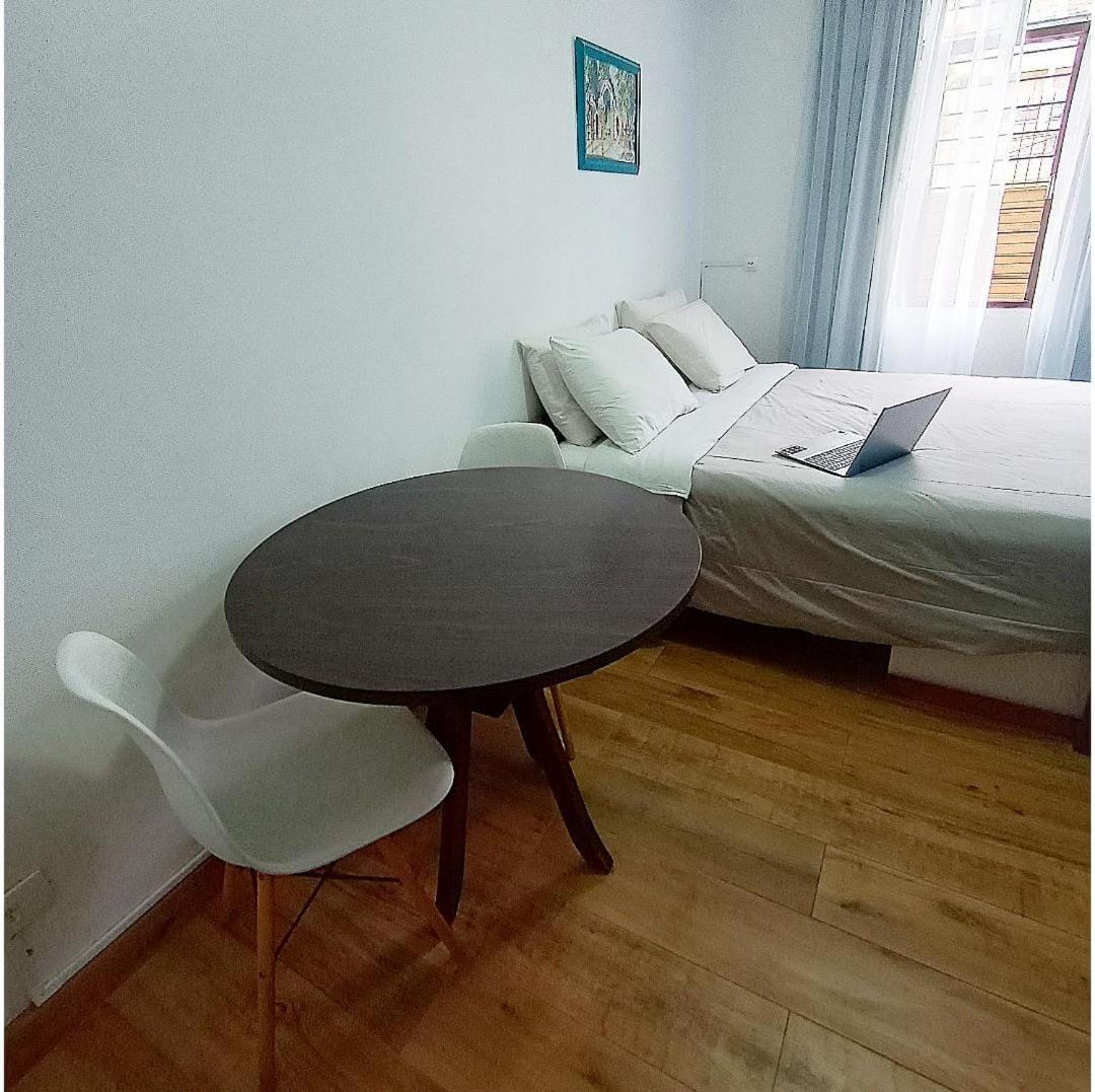 Jardim Botanico House Hostel กูรีตีบา ห้อง รูปภาพ