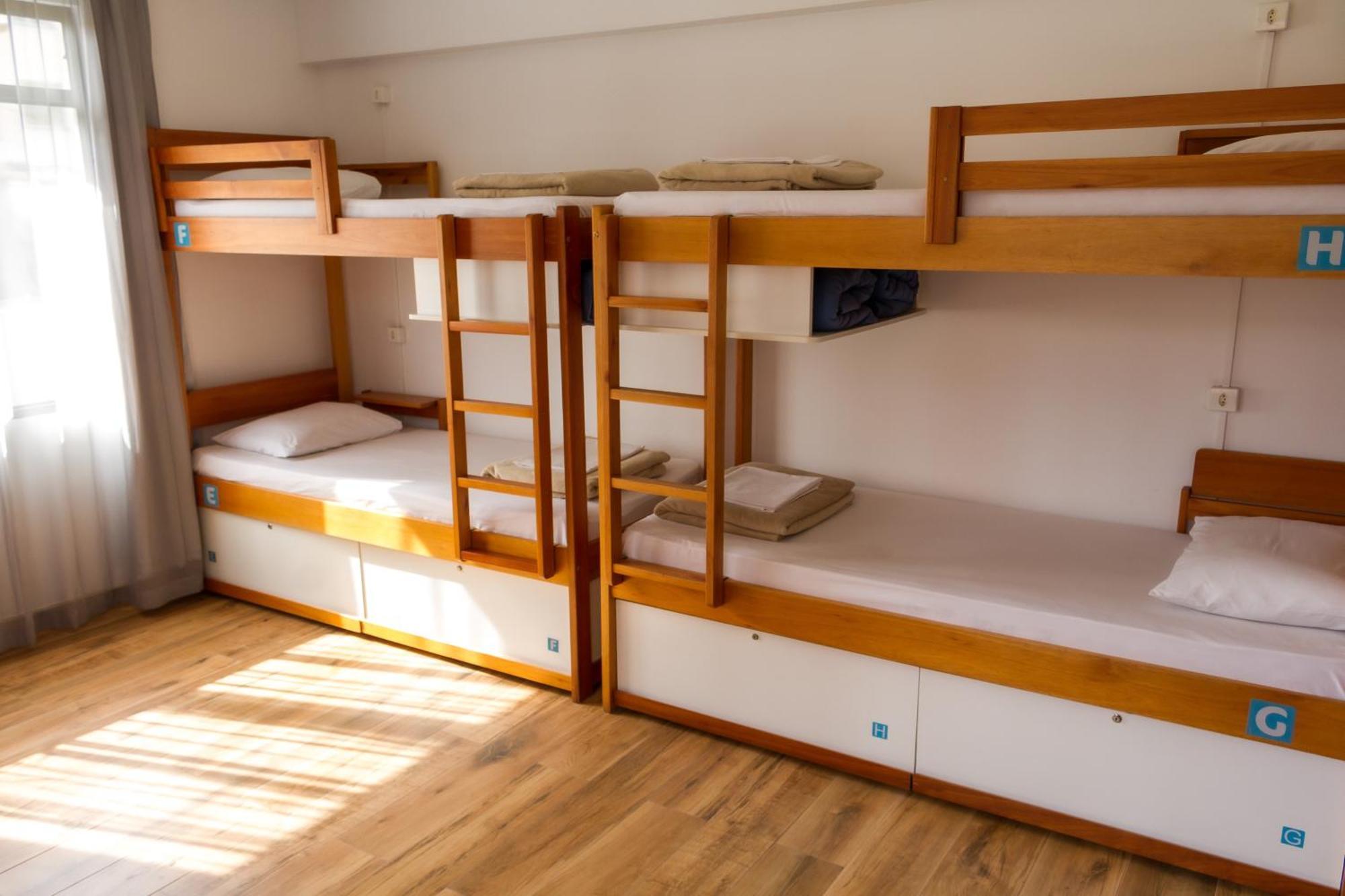 Jardim Botanico House Hostel กูรีตีบา ภายนอก รูปภาพ